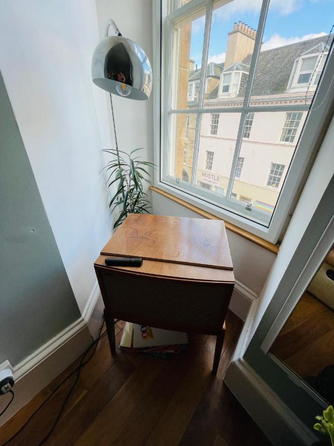 Charming 2-Bedroom Apartment Located In Ayr Kültér fotó